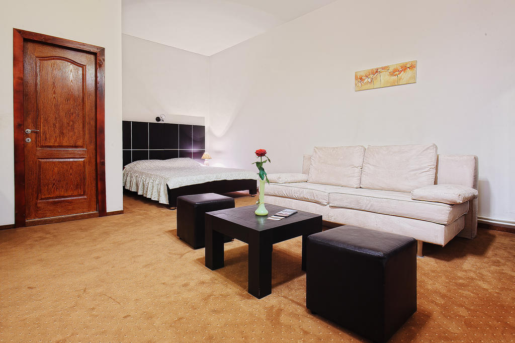 Hôtel Casa Preturii à Tîrgu Lăpuş Chambre photo